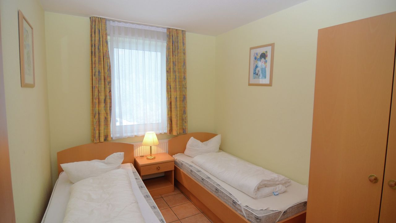 BedRoom BedRoom